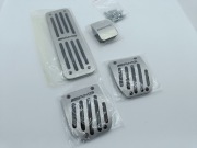 Oryginalne pedały Mercedesa z logo AMG:SLK,C,E,S Class