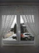 Firanka rustykalna biała do parapetu.