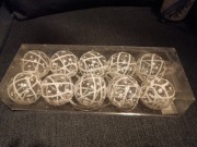 Kule świetlne LED na baterie 2xAA 10 kul