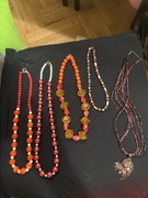 Zestaw biżuterii sztucznej czerwony