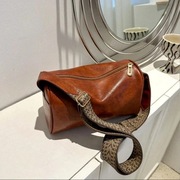 Nowa Skórzana Torebka Damska – Pojemna, Złote Okucia, Regulowany Pasek