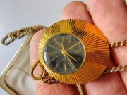 Zegarek Sława Slawa wisiorek złocony Au