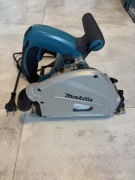 MAKITA PILARKA/ZAGŁĘBIARKA SP6000J 165MM 1300W + MACPAC