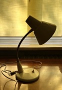 Lampka na biurko. Do renowacji. PRL
