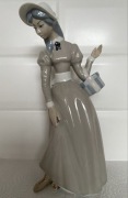 Figurka porcelanowa CASADES  Hiszpania 1978 wysoka dama 