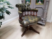 Gabinetowy FOTEL chesterfield kapitański 928/2026