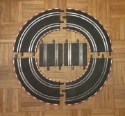 Tor Carrera Go, 10 szyn po 5,50zł, zestaw do rozbudowy, skala 1:43