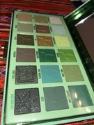 Paletka cieni Jeffree Star “Blood money”, 18 kolorów