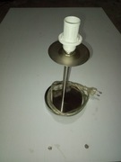 Lampa biurkowa w kolorzestali nierdzewnej na gwint E14