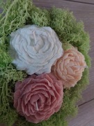 Świeca sojowa piwonia kwiat 1 szt 