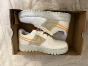 Buty damskie N I K E air force 1 fontanka r 35,5