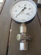 MANOMETR KONTROLNY WIKA EN 837 100 BAR + ZAWÓR 