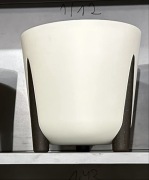 Doniczka Donica na nóżkach Frida 300 Eco Krem