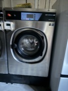 Pralnica przemysłowa suszarka kondensacyjna i ozon 