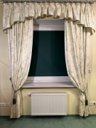 Zasłona z lambrekinem