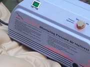 Materac przeciw odlerzynowy z pompą 