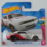 HOT WHEELS    DODGE CHALLENGER DRIFT CAR