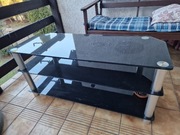 Szklany skolik pod telewizor