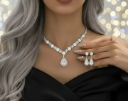 NOWY Komplet Biżuterii Ślubnej Cyrkonie Łezka Kolczyki Naszyjnik Wesele