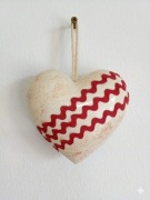 Ręcznie robione serce z gipsu Boho dekoracja 11.5x11.5 cm zawieszka Prezent