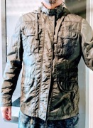 Reserved świetna kurtka wiosenna w stylu wojskowym typu parka jak nowa