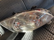 Prawy Reflektor Przedni Toyota Auris 1