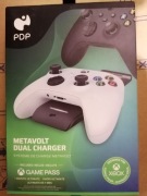 Podwójna ładowarka do padów Xbox PDP + 2 akumulatory (nowa)