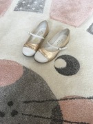 Zarro baleriny komunijne złote skóra r. 32 komunia