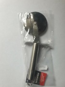 nóż do pizzy ze stali nierdzewnej