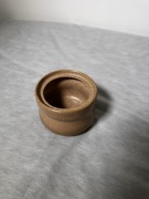 Miseczka dzbanuszek mały beżowy jasny brąz