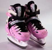 regulowane łyżworolki hokejowe Nils Extreme NH10905 różowe