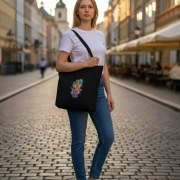 Czarna duża torba z haftem w kwiaty