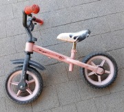 Dziecięcy rowerek biegowy