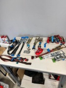 Pas ładunowy automatycznie zwijany do mocowania listw airline Cargo