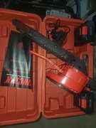 Kinczyk Przyssawka wibracyjna do płytek 34-1011 zestaw 2x2ah walizka