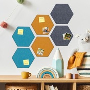 Tablica z filcu na pinezki sześciokąty 6 sztuk 26x30cm samoprzylepna