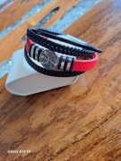 Skórzana brazoletka.