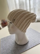 Czapka beanie zrobiona na szydełku, beanie handmade