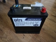 Akumulator samochodowy 