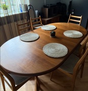 Stół drewniany rozkładany – duży, solidny