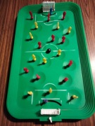 Teddies gra piłka nożna /footall i Dysk talerz Frisbee na plażę