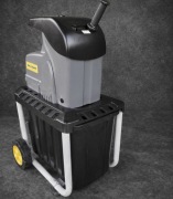 Rozdrabniacz do gałęzi rębak 12 mc gwarancja 2500 watt + przedłużacz