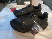 Buty sportowe 42 28cm unisex VM Footwear Simi Czarne