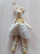 lalka maskotka mysz myszka ręcznie szyta ręczna robota rękodzieło (1)