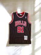 nowa Koszulka NBA Dennis Rodman jersey Chicago Bulls Mitchell Ness M kosz