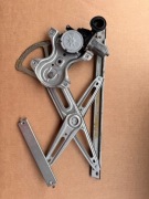 Mechanizm podnośnik szyby drzwi prawy przód Yaris III 11-20 85710-0D100