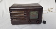 Pionier U2, lampowy odbiornik radiowy, powojenne retro PRL lata 50-te