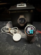 Smartwatch Huawei Watch GT 5 PRO Elite 46mm na bransolecie