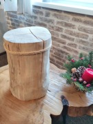 Pień dekoracyjny / Stolik nocny z pnia drzewa