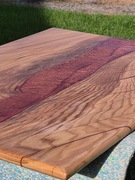 Blat stołu dębowego z kanionem żywicy